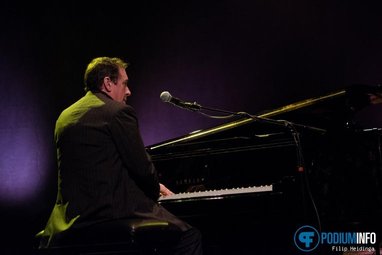 Jools Holland op Jools Holland - 04/03 - De Oosterpoort foto