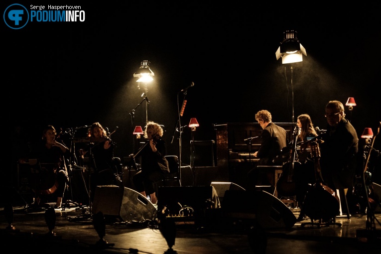 Glen Hansard op Glen Hansard - 07/03 - Koninklijk Theater Carré foto