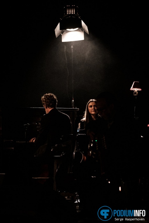 Glen Hansard op Glen Hansard - 07/03 - Koninklijk Theater Carré foto