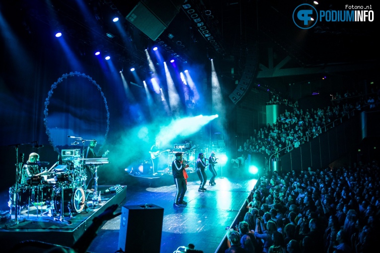Jess Glynne op Jess Glynne - 15/03 - TivoliVredenburg foto