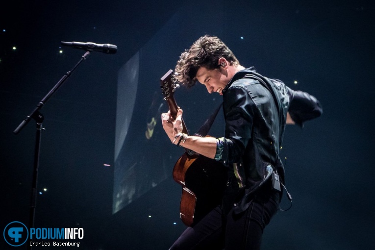 Shawn Mendes op Shawn Mendes - 07/03 - Ziggo Dome foto