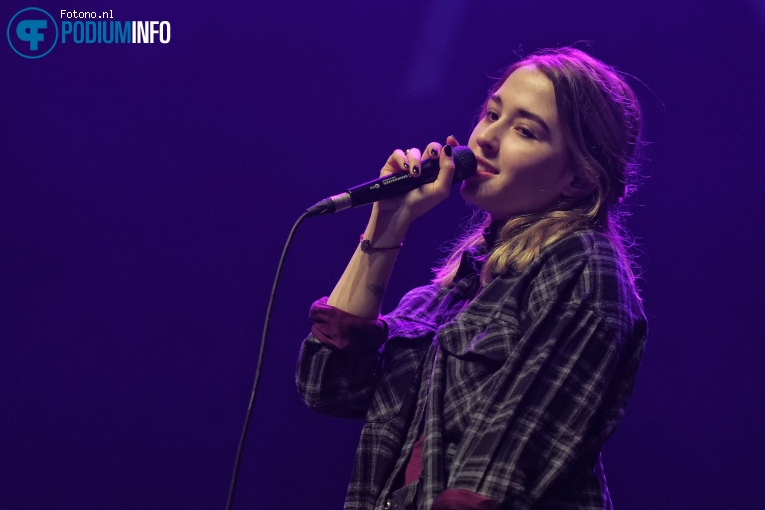 Akine op Bastille - 10/03 - Ziggo Dome foto