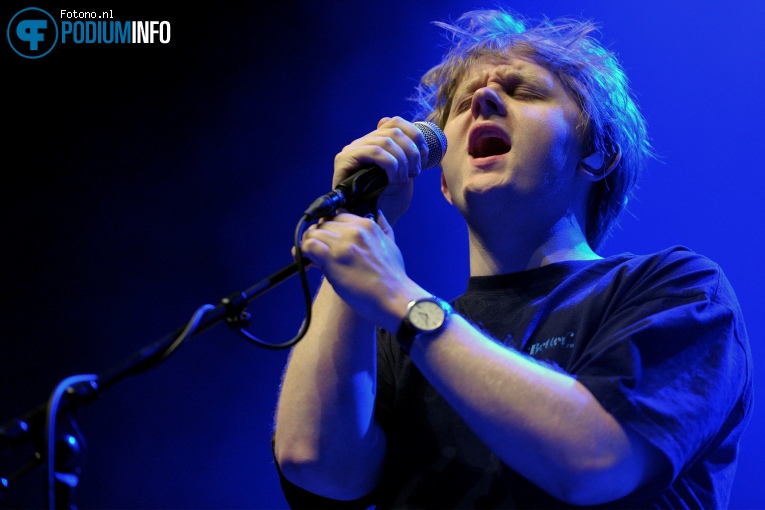 Lewis Capaldi op Bastille - 10/03 - Ziggo Dome foto
