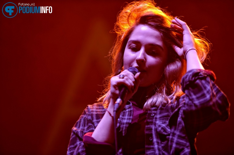 Akine op Bastille - 10/03 - Ziggo Dome foto