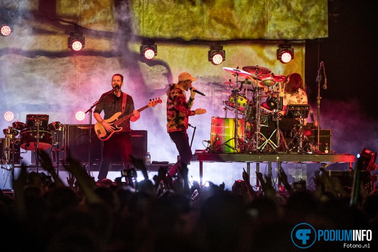 Bastille op Bastille - 10/03 - Ziggo Dome foto