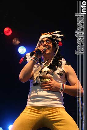 Foto Wipneus en Pim op Dauwpop 2004