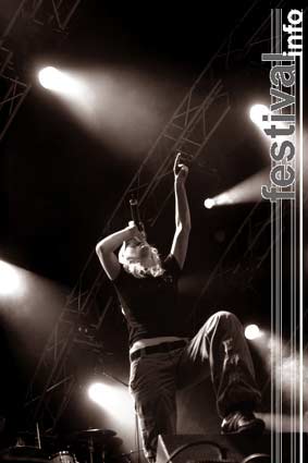 Guano Apes op Dauwpop 2004 foto