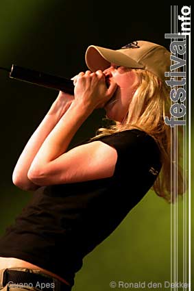 Guano Apes op Dauwpop 2004 foto