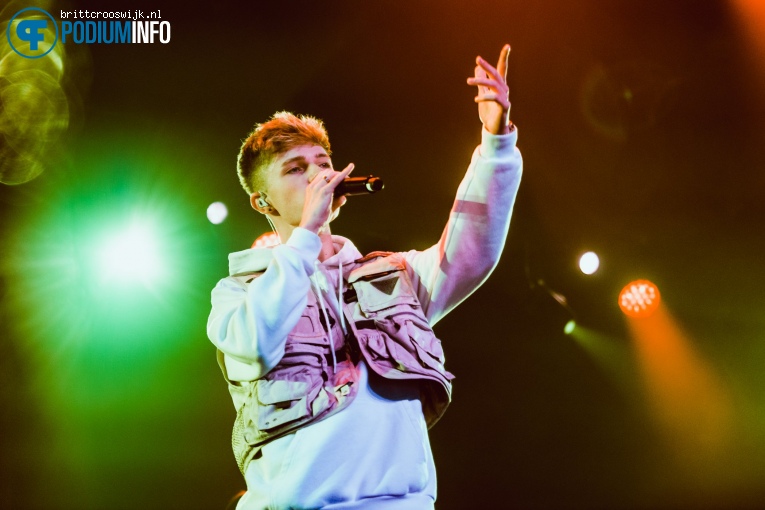 HRVY op HRVY - 26/03 - Melkweg foto