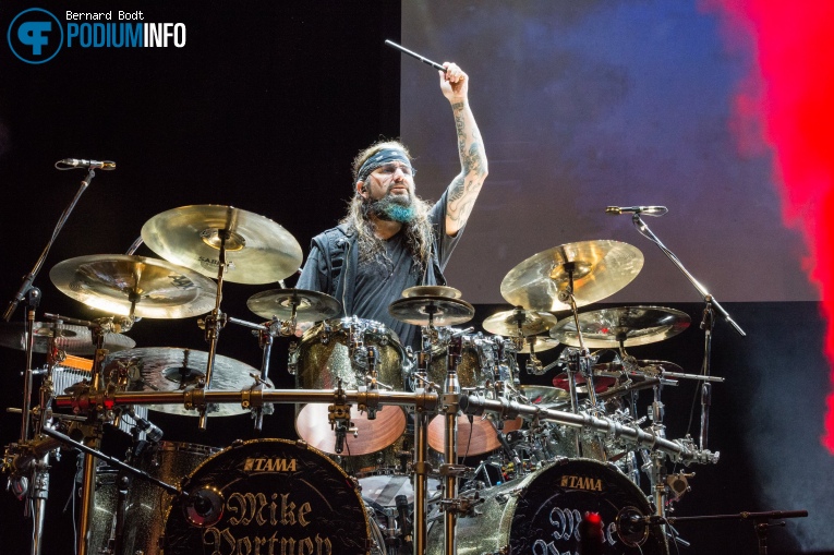 Neal Morse op Neal Morse Band - 26/03 - 013 foto