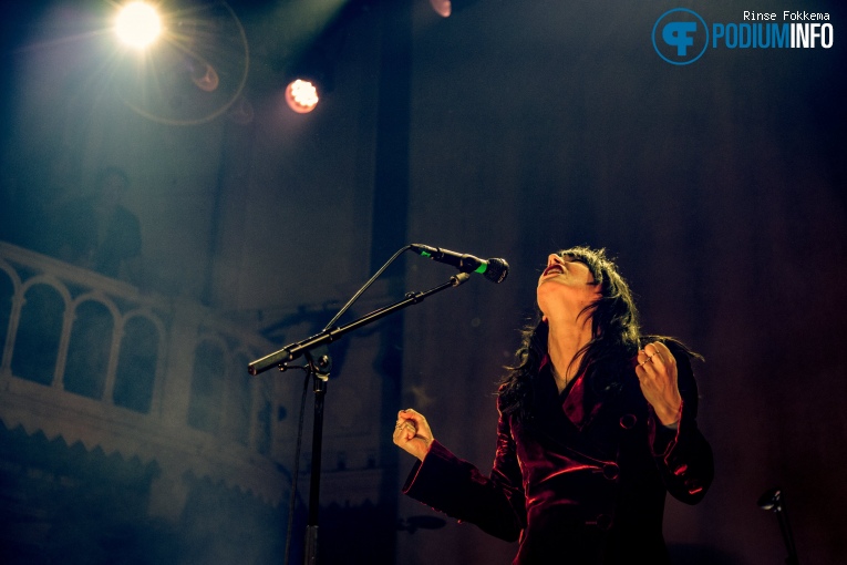 Sharon van Etten op Sharon van Etten - 29/03 - Paradiso foto