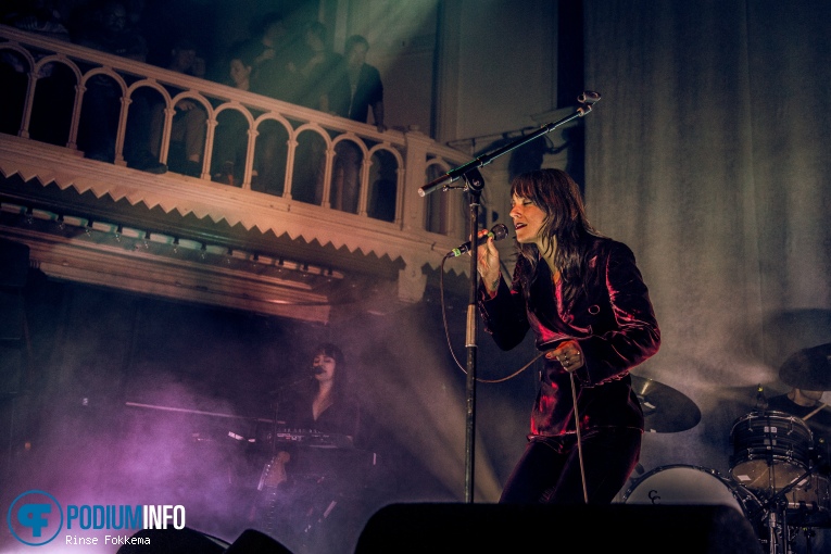 Sharon van Etten op Sharon van Etten - 29/03 - Paradiso foto