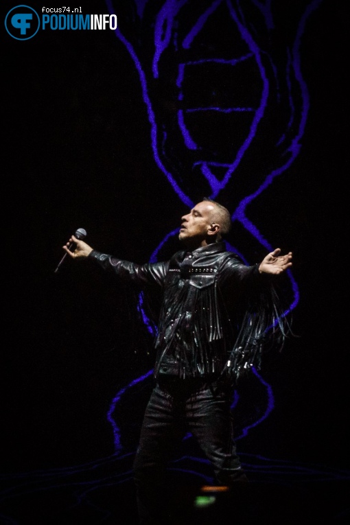 Eros Ramazzotti op Eros Ramazzotti - 03/04 - Ziggo Dome foto