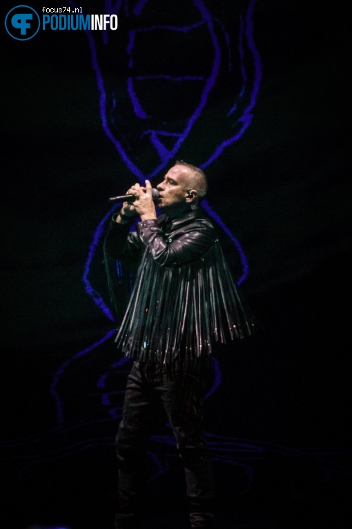 Eros Ramazzotti op Eros Ramazzotti - 03/04 - Ziggo Dome foto