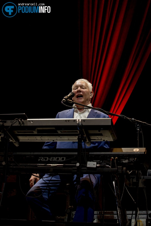 Joe Jackson op Joe Jackson - 04/04 - TivoliVredenburg foto