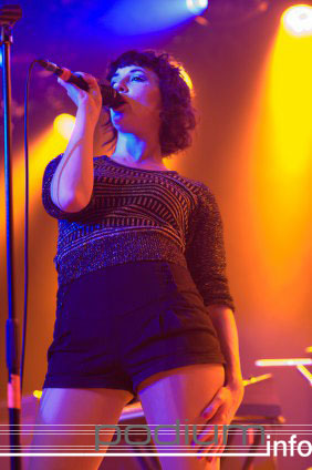 The Long Blondes op The Long Blondes - 23/4 - Melkweg foto