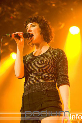 The Long Blondes op The Long Blondes - 23/4 - Melkweg foto