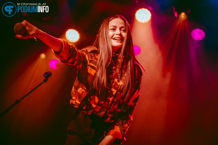 Stefania op Max & Harvey - 11/04 - Melkweg foto