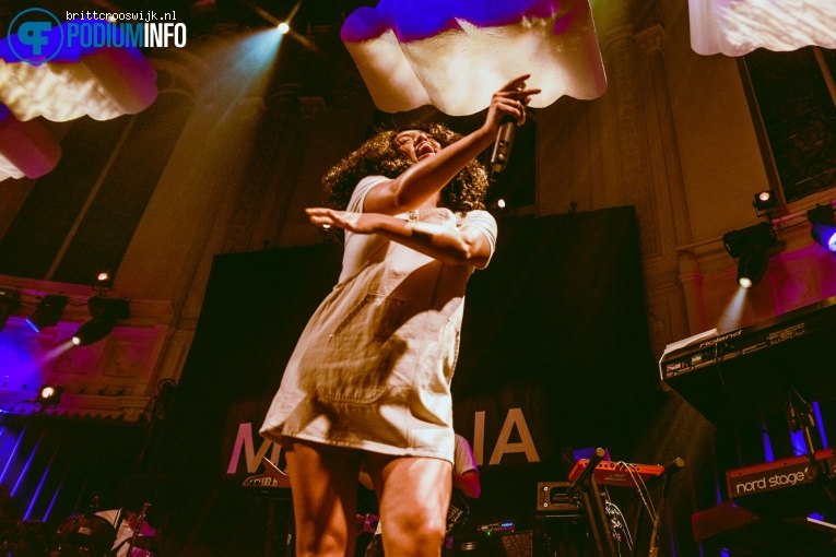 Foto Mahalia op Mahalia - 17/04 - Paradiso