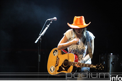 KT Tunstall op KT Tunstall - 29/4 - Paradiso foto