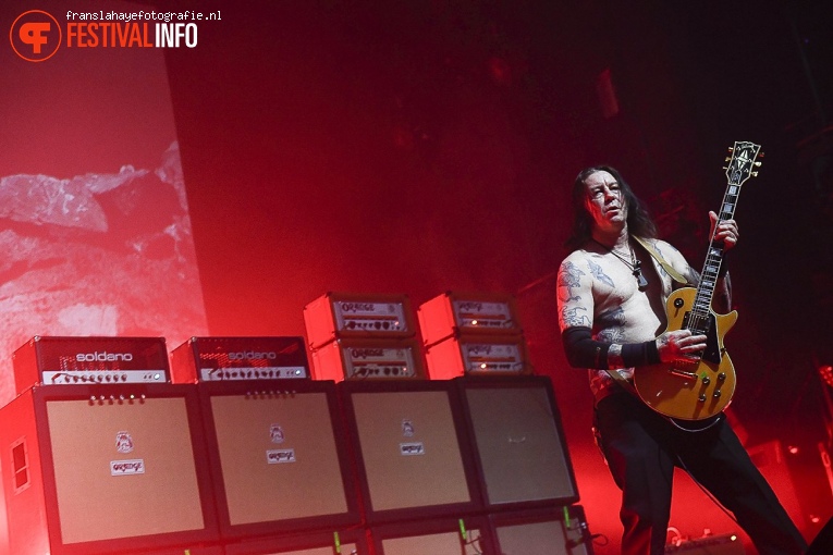 Sleep op Roadburn Festival 2019 - zaterdag foto