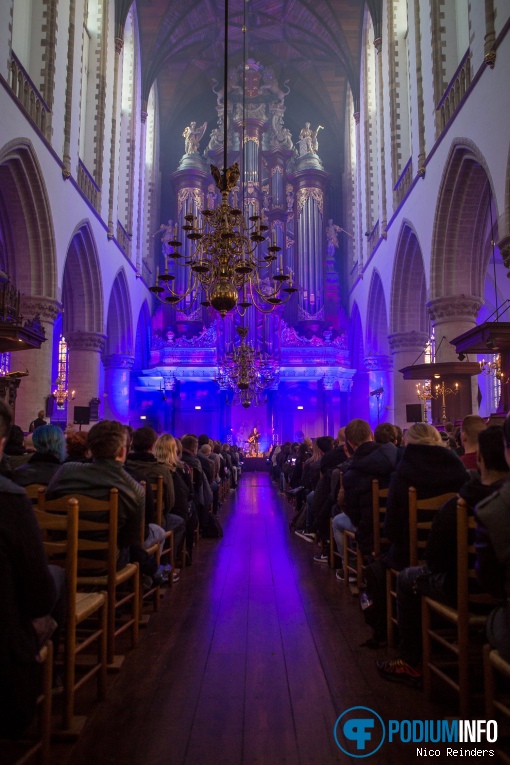 Devin Townsend op Devin Townsend - 11/04 - Bavo kerk Haarlem foto