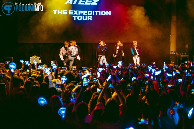 ATEEZ op ATEEZ - 12/04 - Q-Factory foto