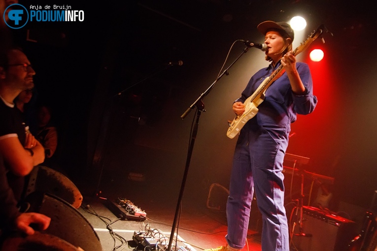 Stella Donnelly - 13/04 - Rotown foto