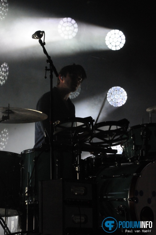 White Lies op White Lies - 20/04 - De Oosterpoort foto