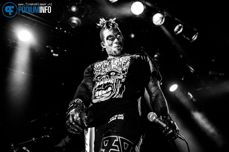 Ho99o9 op Ho99o9 - 25/04 - Melkweg foto