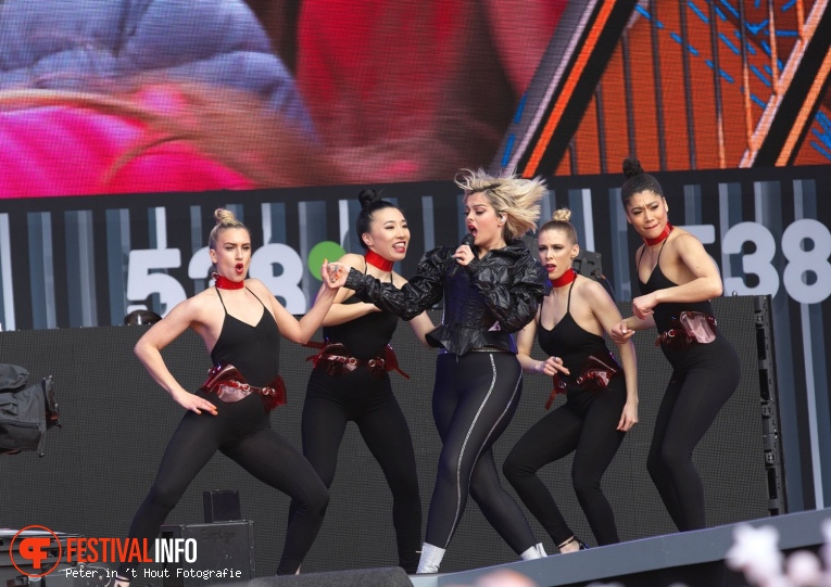 Bebe Rexha Op 538 Koningsdag 19 Foto Op Festivalinfo Bebe Rexha Op 538 Koningsdag 19 Foto Op Festivalinfo