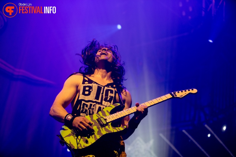 Steel Panther op Paaspop 2019 - Zondag foto