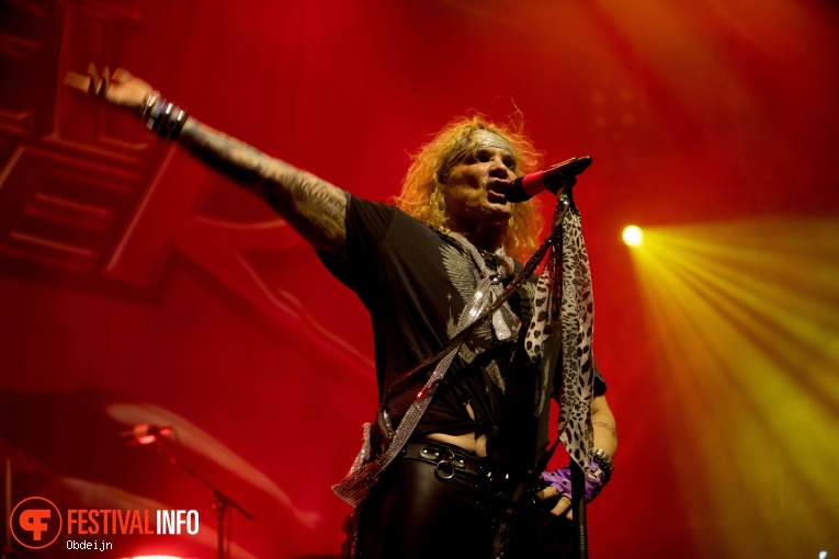 Steel Panther op Paaspop 2019 - Zondag foto