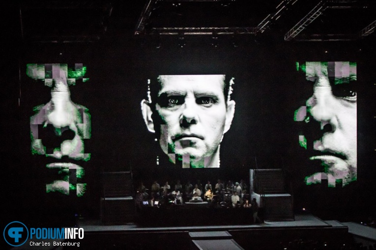 Danny De Munk op The Passion in concert - 20/04 - Ahoy foto