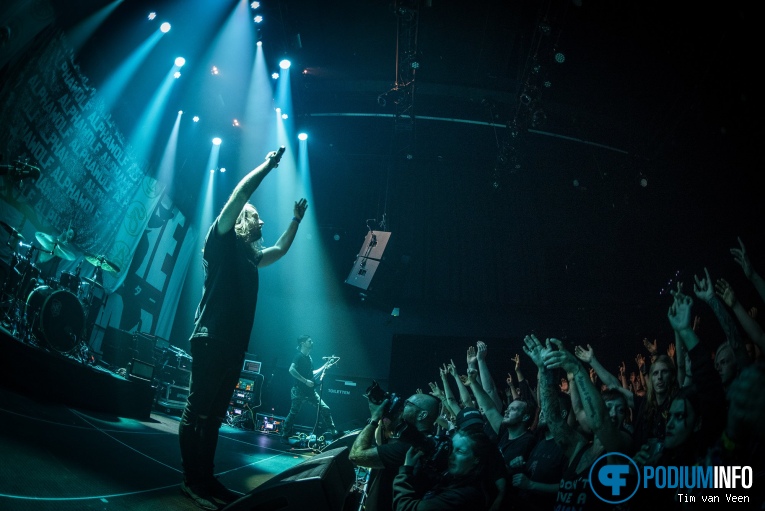 Fit For A King op Emmure/Rise Of The Northstar - 24/4 - TivoliVredenburg foto