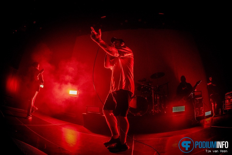 Emmure op Emmure/Rise Of The Northstar - 24/4 - TivoliVredenburg foto