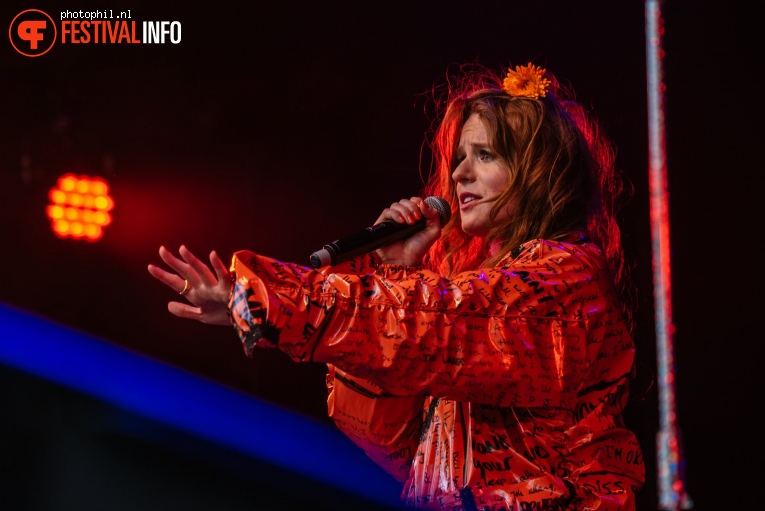 Merol op Bevrijdingsfestival Nijmegen 2019 foto