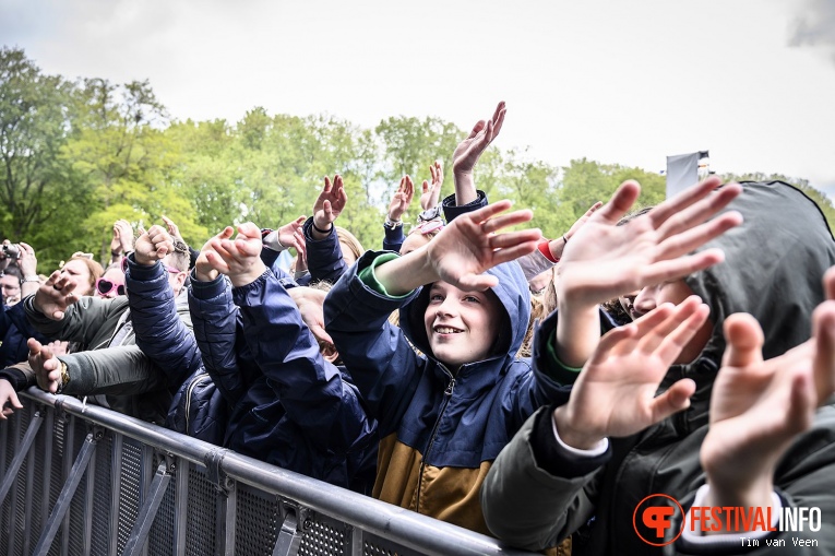 Thomas Azier op Bevrijdingsfestival Utrecht 2019 foto