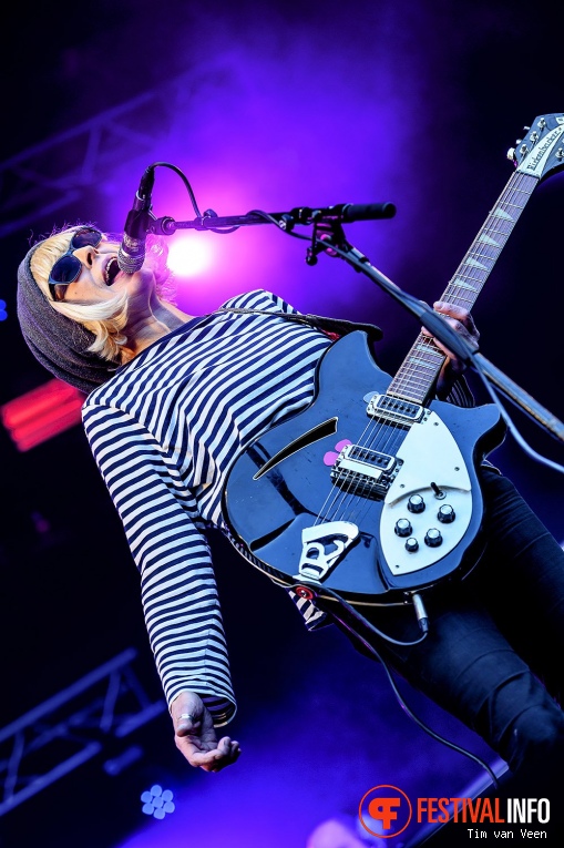 Bettie Serveert op Bevrijdingsfestival Utrecht 2019 foto