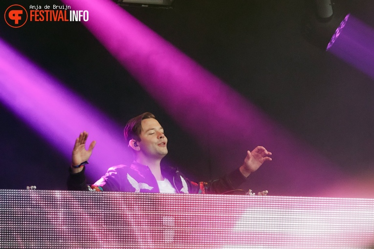 Sam Feldt op Bevrijdingsfestival Zuid-Holland 2019 foto