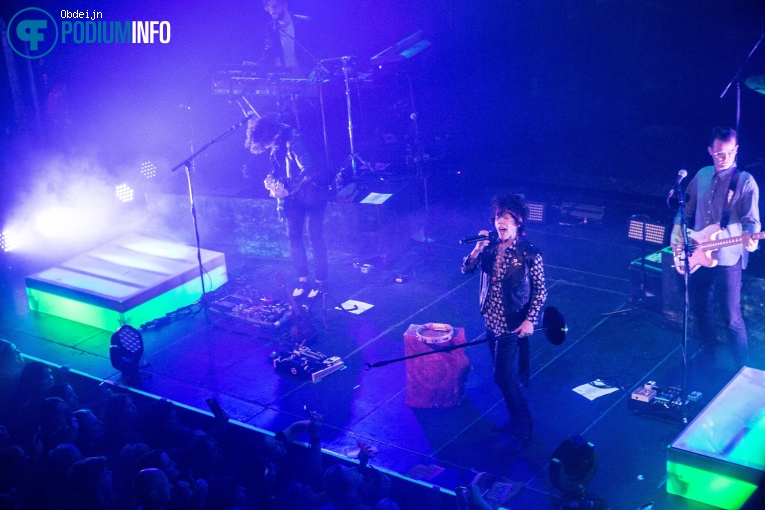 Foto LP op LP - 06/05 - Paradiso