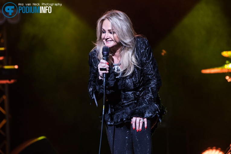 Bonnie Tyler op Bonnie Tyler - 11/05 - TivoliVredenburg foto