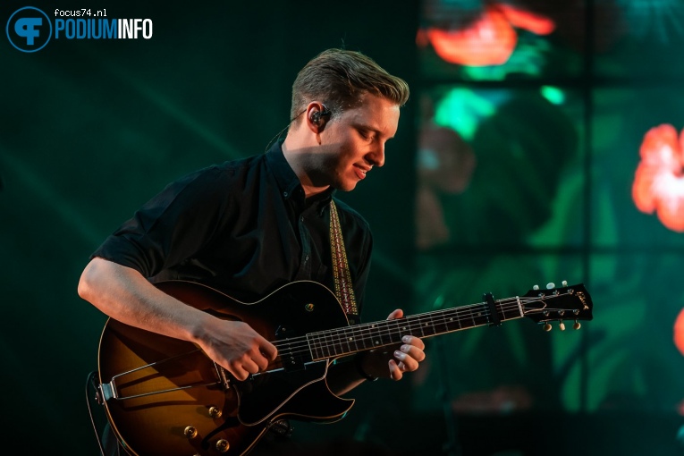 George Ezra op George Ezra - 13/05 - Ahoy Rotterdam foto