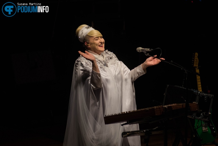 Dead Can Dance op Dead Can Dance - 13/05 - TivoliVredenburg foto