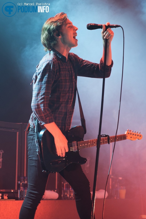 Catfish and the Bottlemen op Catfish and the Bottlemen - 20/05 - Melkweg foto