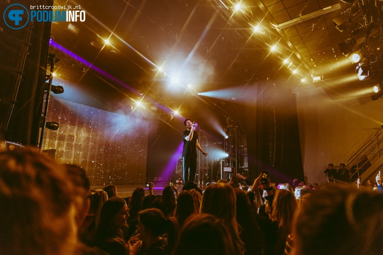 Alex Aiono op Alex Aiono - 21/05 - Melkweg foto