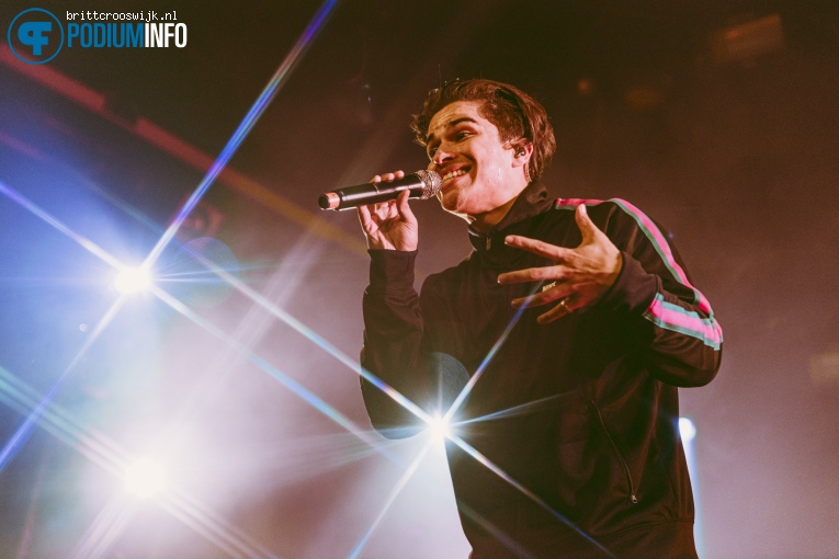 Alex Aiono op Alex Aiono - 21/05 - Melkweg foto