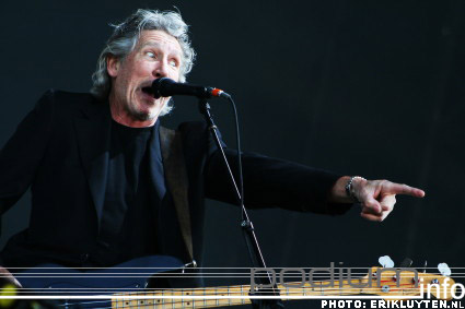 Roger Waters op Roger Waters - 11/5 - Megaland foto