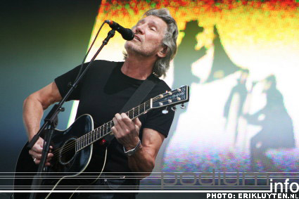 Roger Waters op Roger Waters - 11/5 - Megaland foto