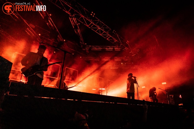 Nothing But Thieves op Dauwpop 2019 foto